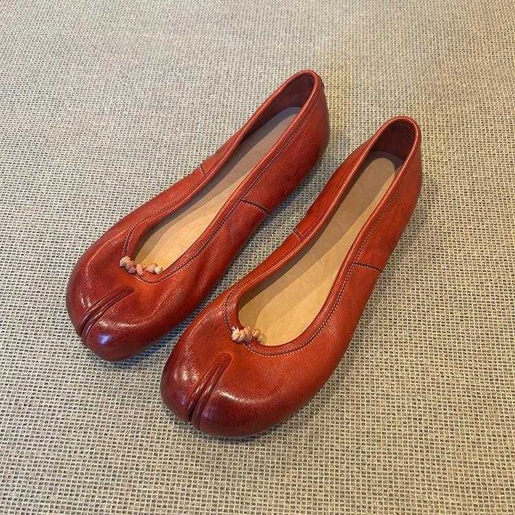 

Версия из овчины~ Натуральная кожа ретро туфли с раздвоенным носком женские туфли с открытым верхом и свиными копытцами универсальные полированные старые балетки 40 малиновый