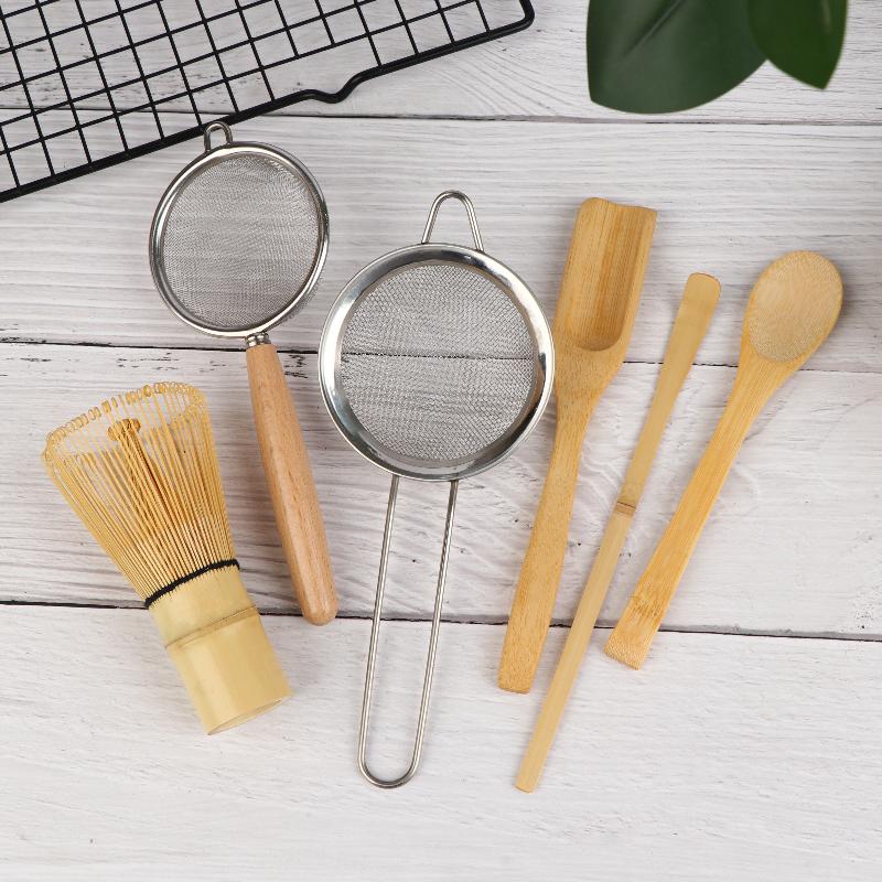 4Pcs Matcha Whisk Set Handmade Bamboo Matcha Whisk Traditional Tea Scoop Deep Scoop Tea Strainer Clear Whisk Storage Holder