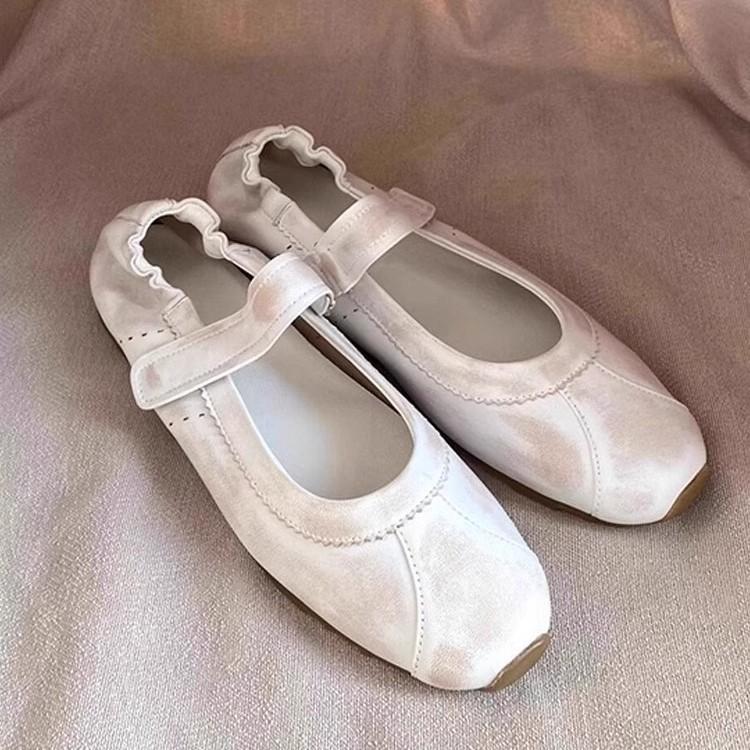 Round Head Shallow Mouth Matte Mary Jane Shoes Women's Flat Leather Velcro Word with Ballet Retro Casual Shoes