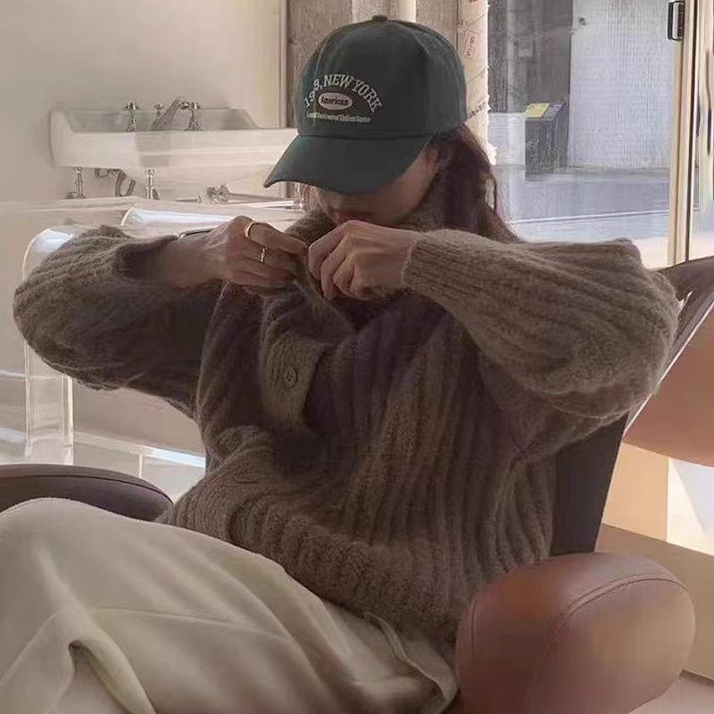 

Winter high-neck pit strip soft waxy single-breasted thick-knit cardigan, warm, loose, simple and lazy style thick sweater women One size