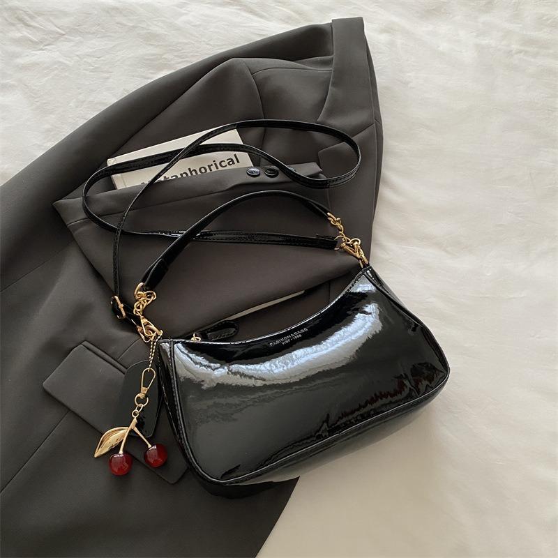 Solid color popular summer new fashion casual single shoulder trend commuting portable underarm small square bag