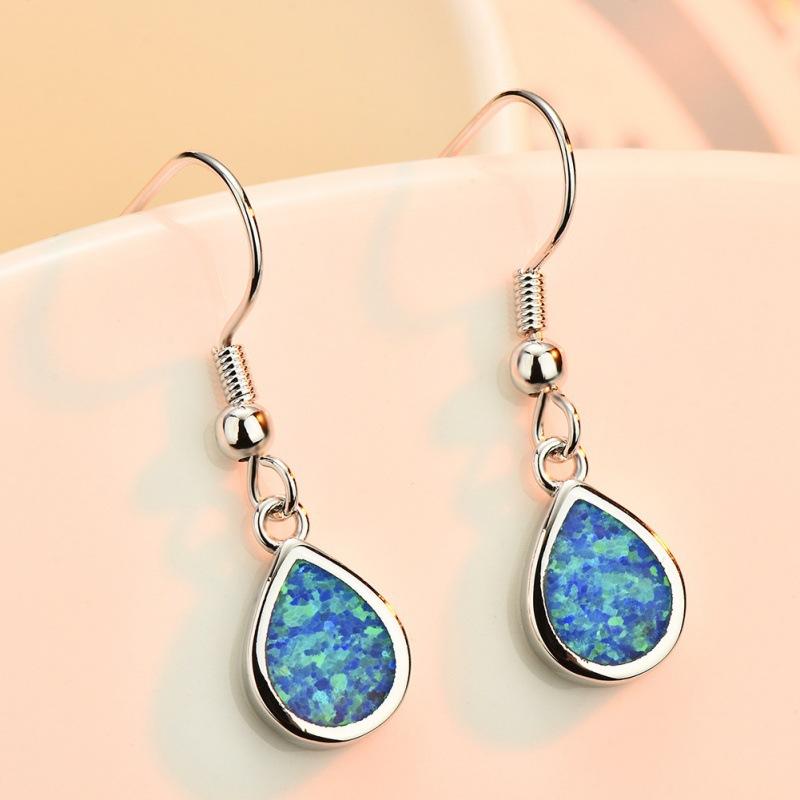 

Daily Versatile White Water Drop Shaped Opal Earrings Women s Natural Casual Style Small Face Earrings синій