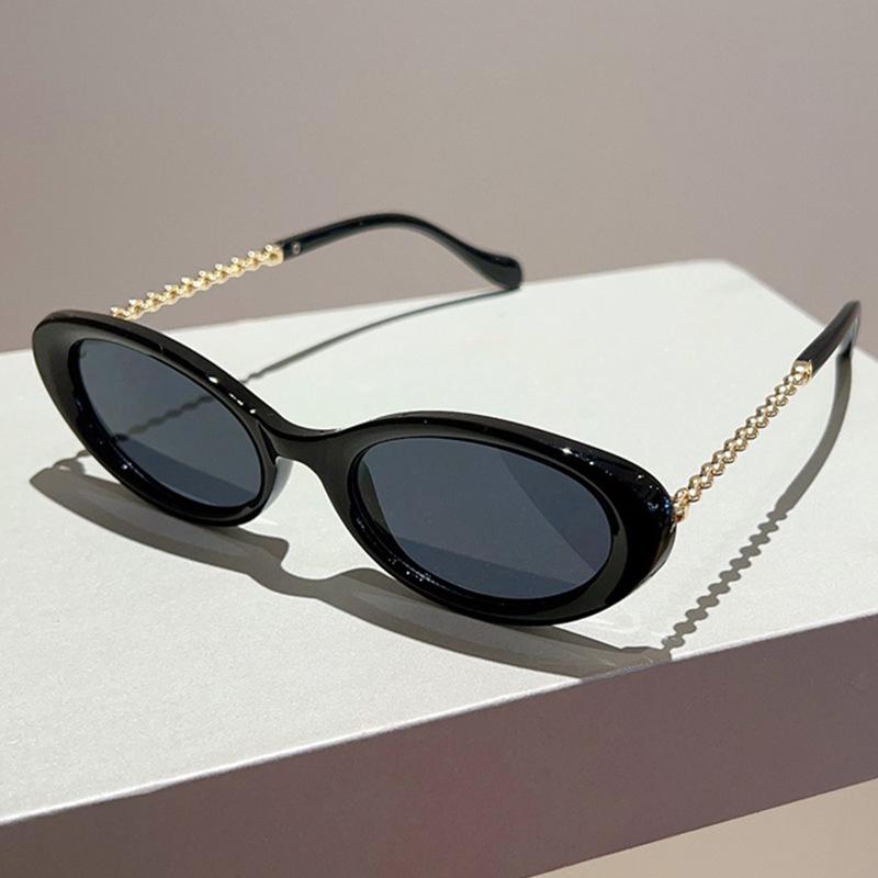 

Luxury Designer Small Frame Oval Sunglasses Women Men Vintage Punk Metal Chain Shades UV400 Trendy Fashion