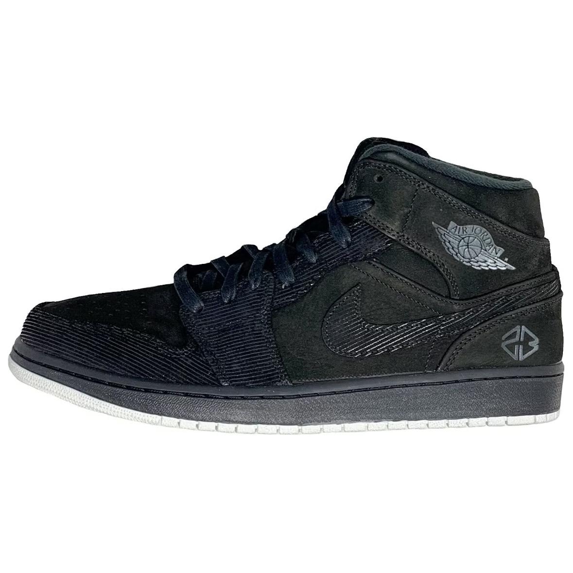 

Jordan 1 Mid Suit And Sneakers 630767-045 41