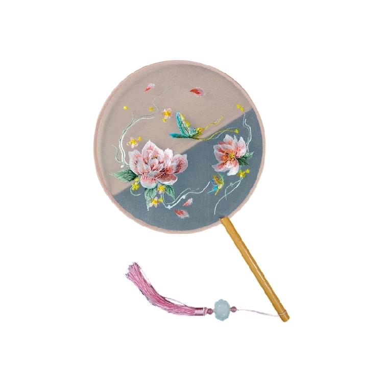 Vintaged Styles Silk Embroidery Round Fan Chinese Dance Fan For Photography And Cultural Activities