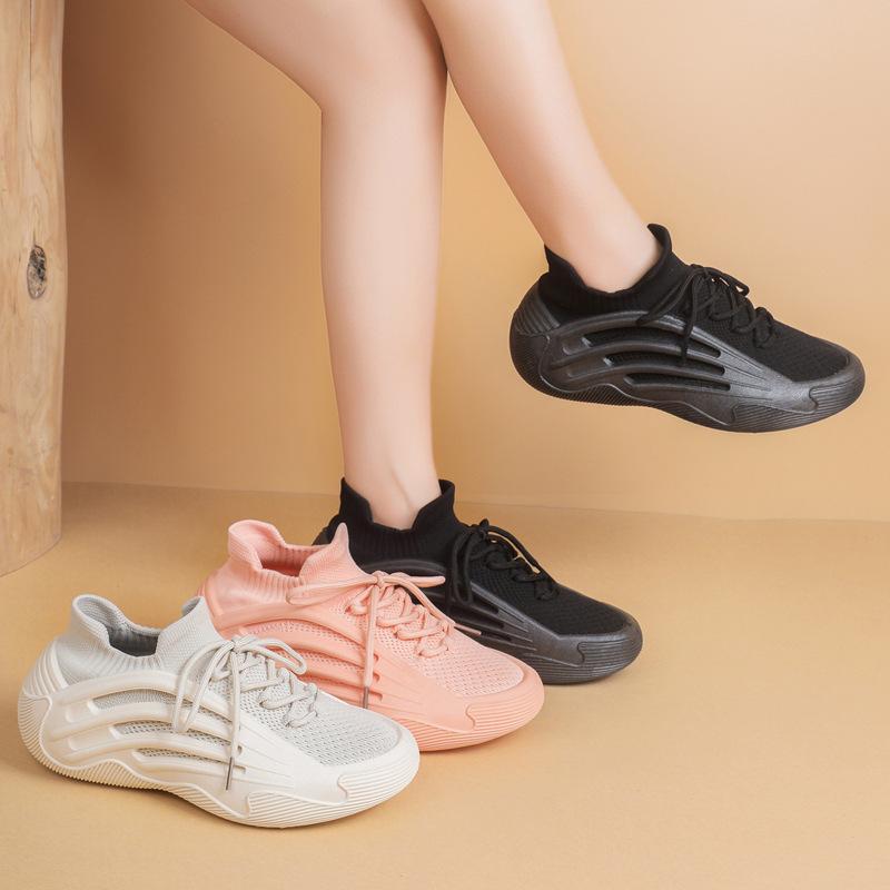 Popular Retro Fly-woven Shoes for Women 2025 Spring and Summer New Thick-soled Non-slip Comfortable Breathable Elastic Casual Sports Shoes for Women