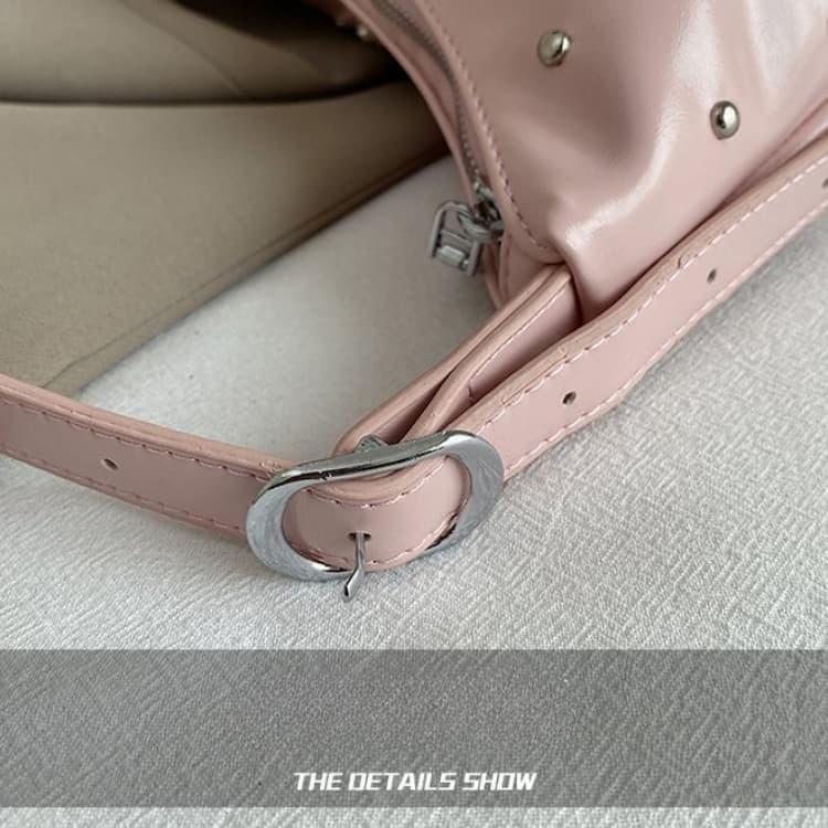 Patent Leather Rivet Underarm Bag One Shoulder Crossbody Women's Bag