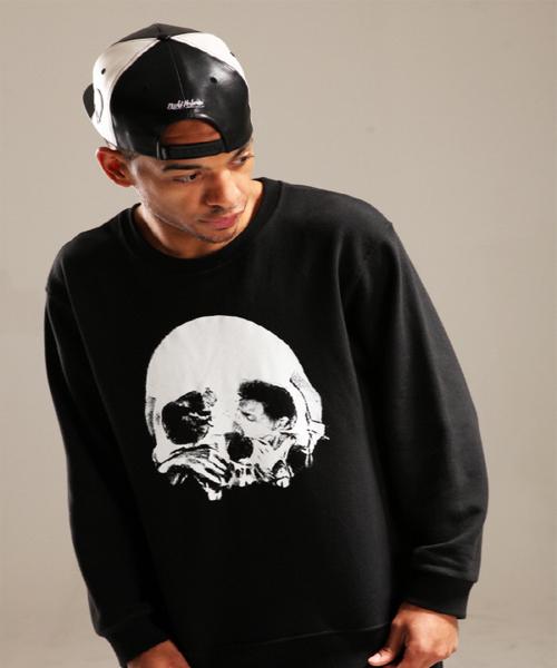 EIGHTVOLUME Ev Illusion Skull Crewneck