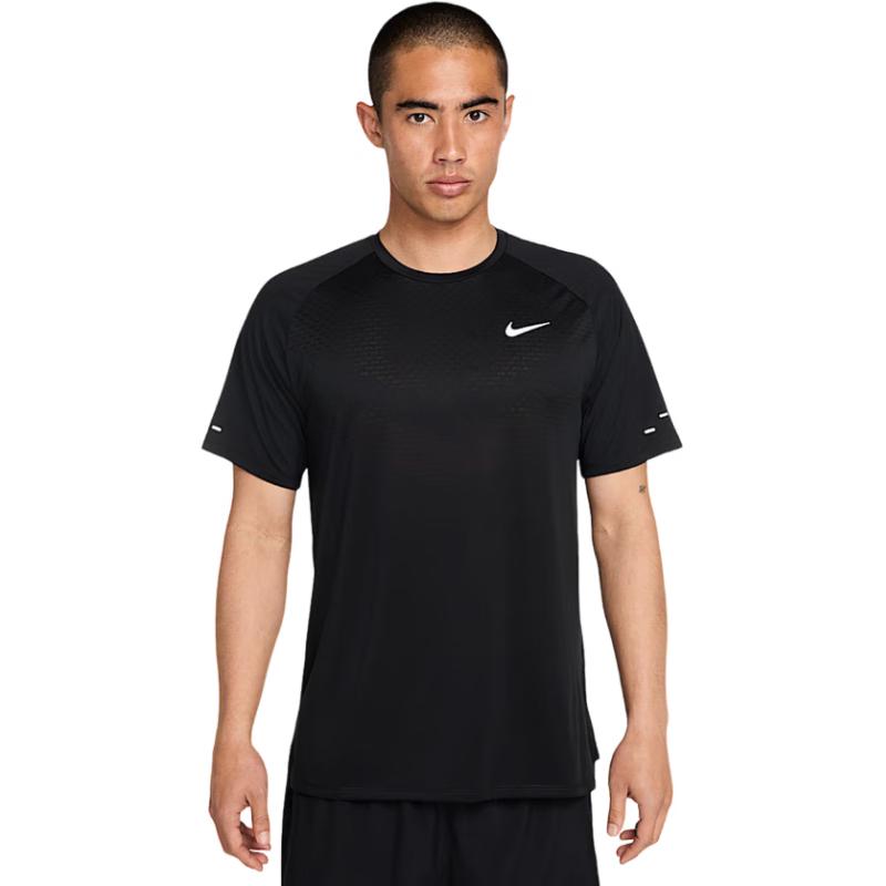 Nike Men s Sport Casual Short Sleeve T-shirt L