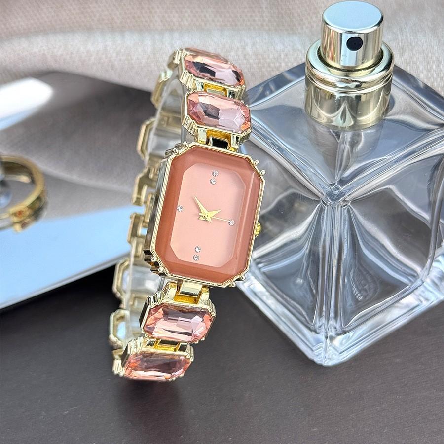 

Маленький сахарный кубик, Большой драгоценный камень, Цвет изумрудный, Нишевые часы-браслет модной роскоши, Женские квадратные часы