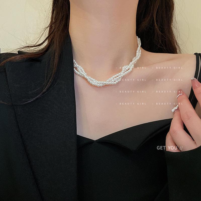 Trend Fashion Internet Celebrity Multi-layer Pearl Necklace Baroque Retro Fashion Temperament Collarbone Chain Personality Versatile Item Decoration