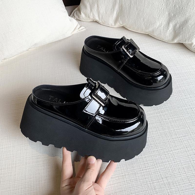 2025 spring and autumn new one-pedal slippers small man height increase black British style platform shoes trendy versatile small leather shoes