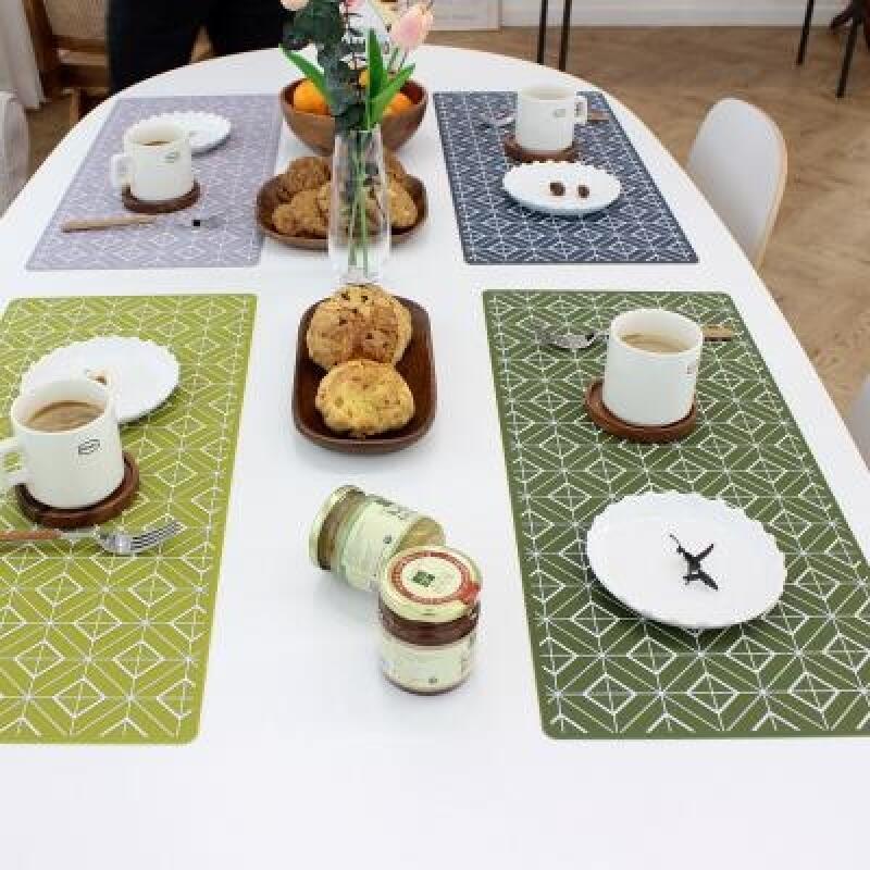 Wide Lumbik Silicone Placemat Runner 2P white