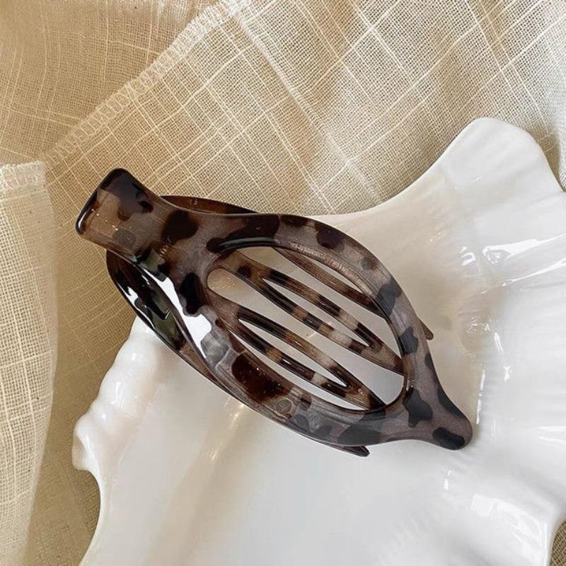 Suede Finish Hair Clip Large Swallow Clip Design Strong Hold for Wet Dry Hair Updo Shower Use Minimalist Hairpin