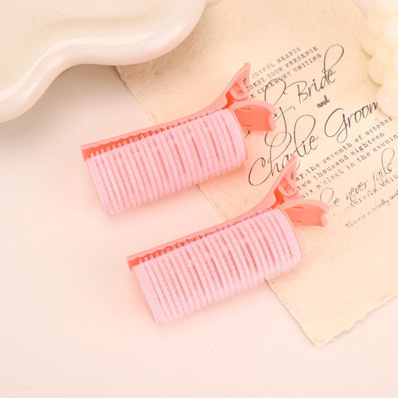 

2 шт. Пушистые бигуди для челки, Зажимы для пушистых волос у корней, Самоклеящиеся, Бесшовные, Не повреждающие, Для укладки верхней части головы, Бигуди-бочонки для завивки