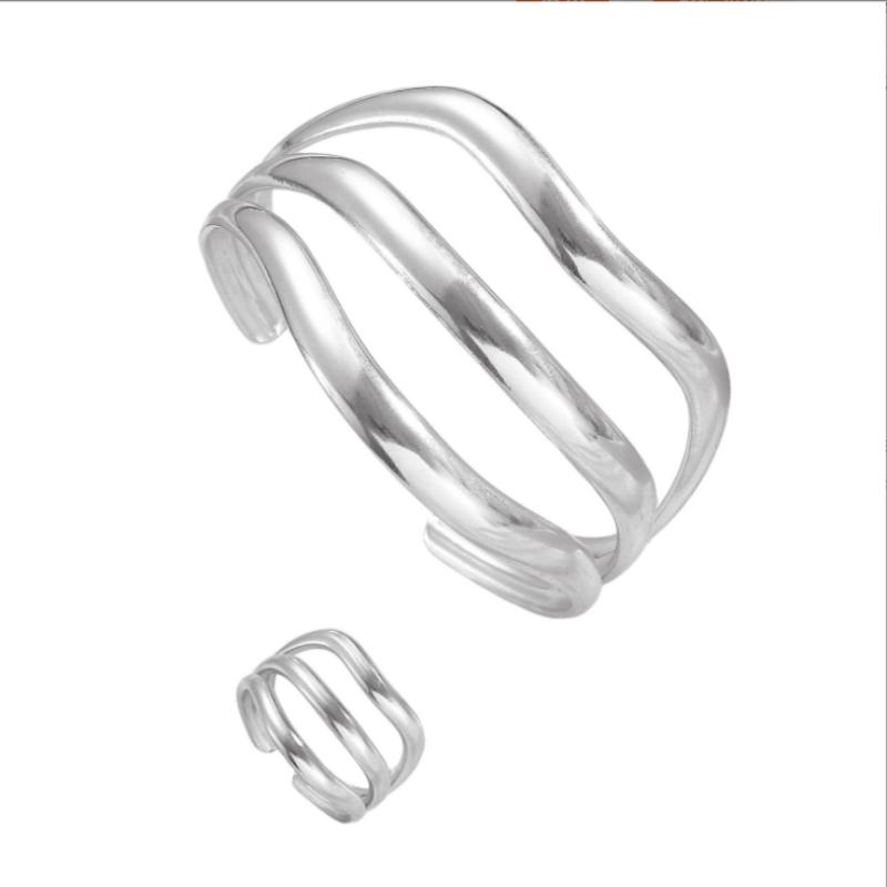 

New Stainless Steel Wave Open Bracelet Bangles for Women Female Adjustable Geometric Mobius Rings Non-fading Jewelry Gift