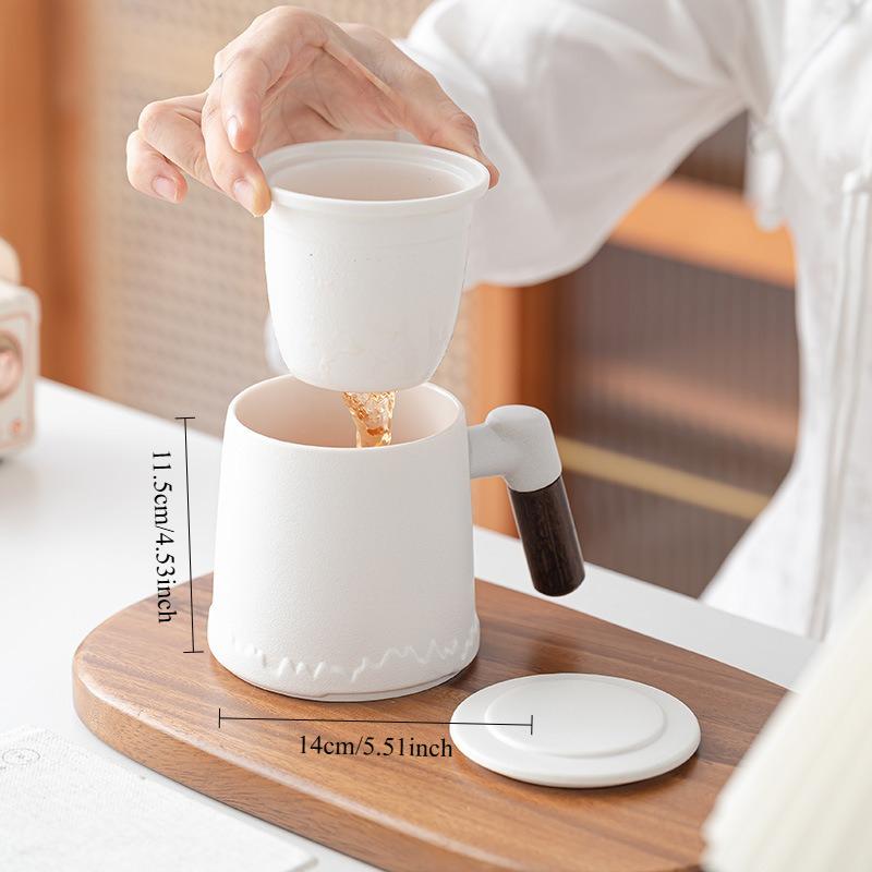 Ceramic Cup Tea Separation Cup Drinking Water Mug with Filter Office Cup Hand-held Gift Cup Gift Cup