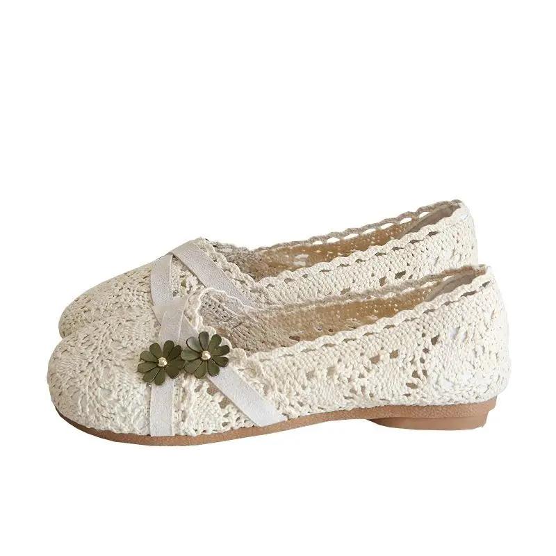 Fashion Flats Kawaii Ladies Footwear Round Toe Hollow Flower Women's Shoes Cute Flat Off-white A High Quality Social Youthful Emo L 39