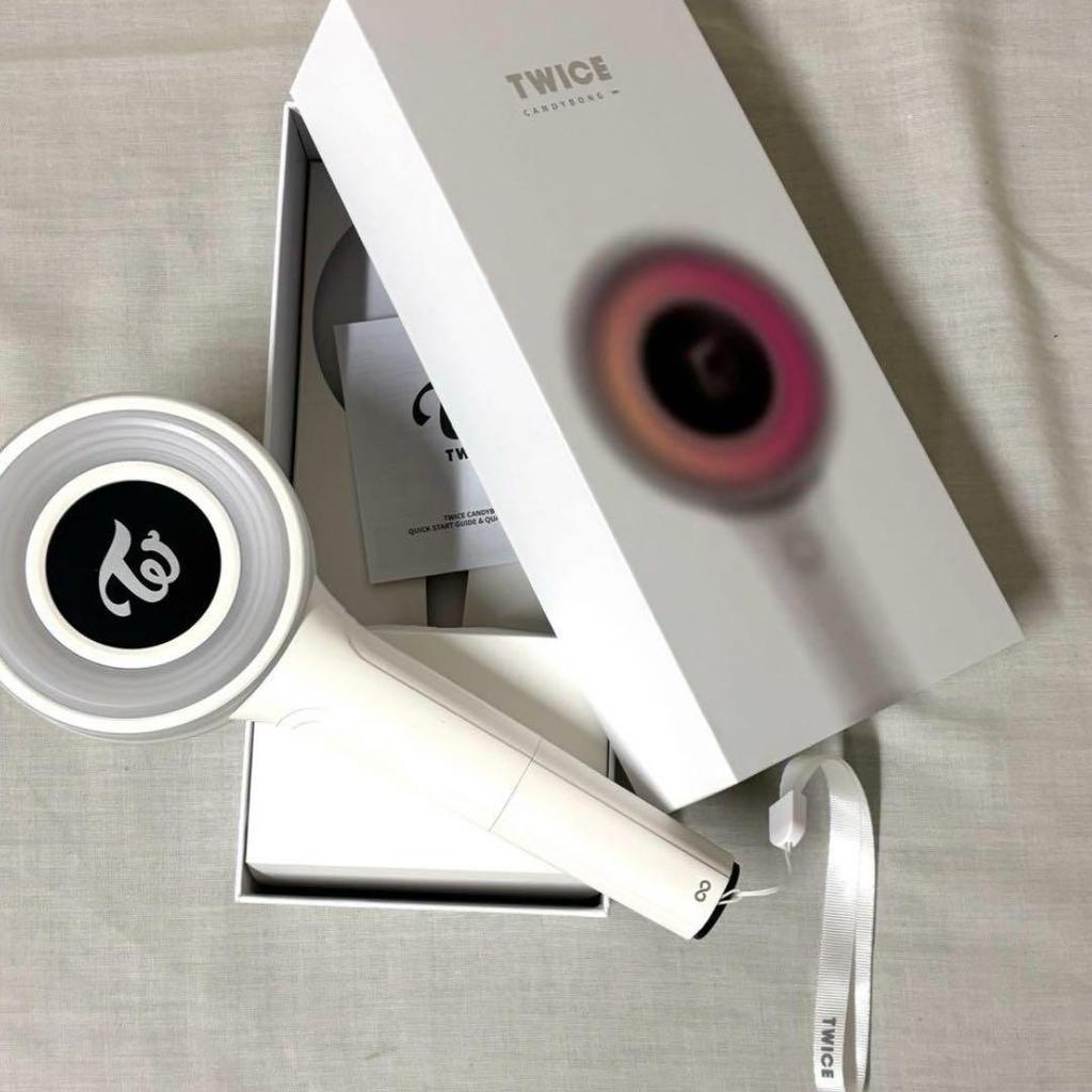 [USED] TWICE White Gradient Light Stick