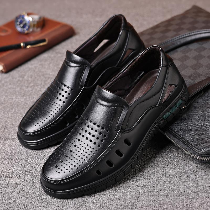 2025 summer new men's hollow sandals first layer cowhide middle-aged and elderly father shoes breathable casual shoes overshoes