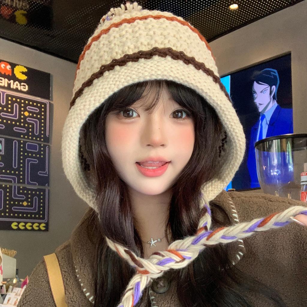 Japanese-style rainbow striped knitted hat for women, autumn and winter warm ear-protecting tie-back pullover hat, versatile woolen hat for students,