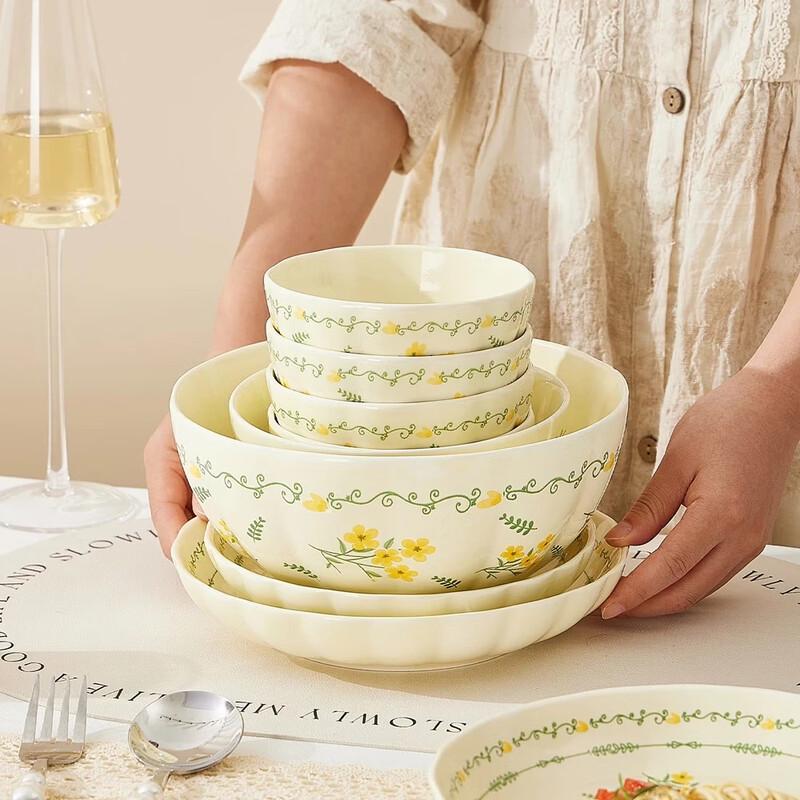 Spring Charm Underglaze Ceramic 59-Piece Dinnerware Set