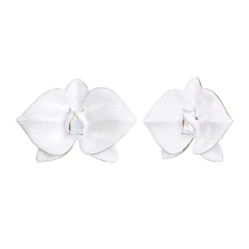 Elegante Emaille-Ohrringe der Orchideen-Serie: 925 Sterlingsilber Nadelclips in einem vielseitigen chinesisch inspirierten Design