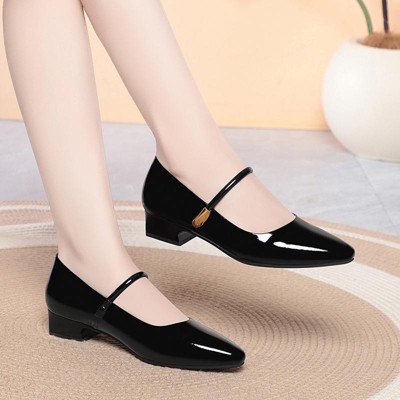 

Patent Leather Pointed-toe Mary Jane Shoes, Women s Low-cut Shoes with A Single Buckle, Retro Style, Spring and Summer Single Shoes 35 чёрный