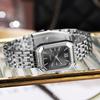 Nuovo quadrante Cinturino in acciaio di lusso Orologio da donna Studente Elegante Semplice Quadrato Orologio al quarzo