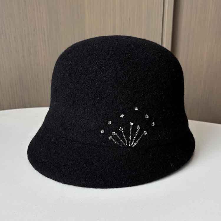 

Autumn And Winter New Wool Blended Knitted Top Hat Hand-Stitched Beads Decorative Bucket Hat Women S Fashion Thermal Basin Hat One size fits all чорний