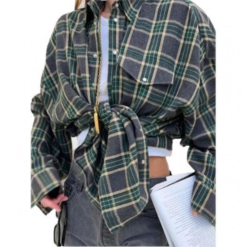 Women's Retro Plaid Long Sleeve Loose Lapel Shirt for Spring and Autumn