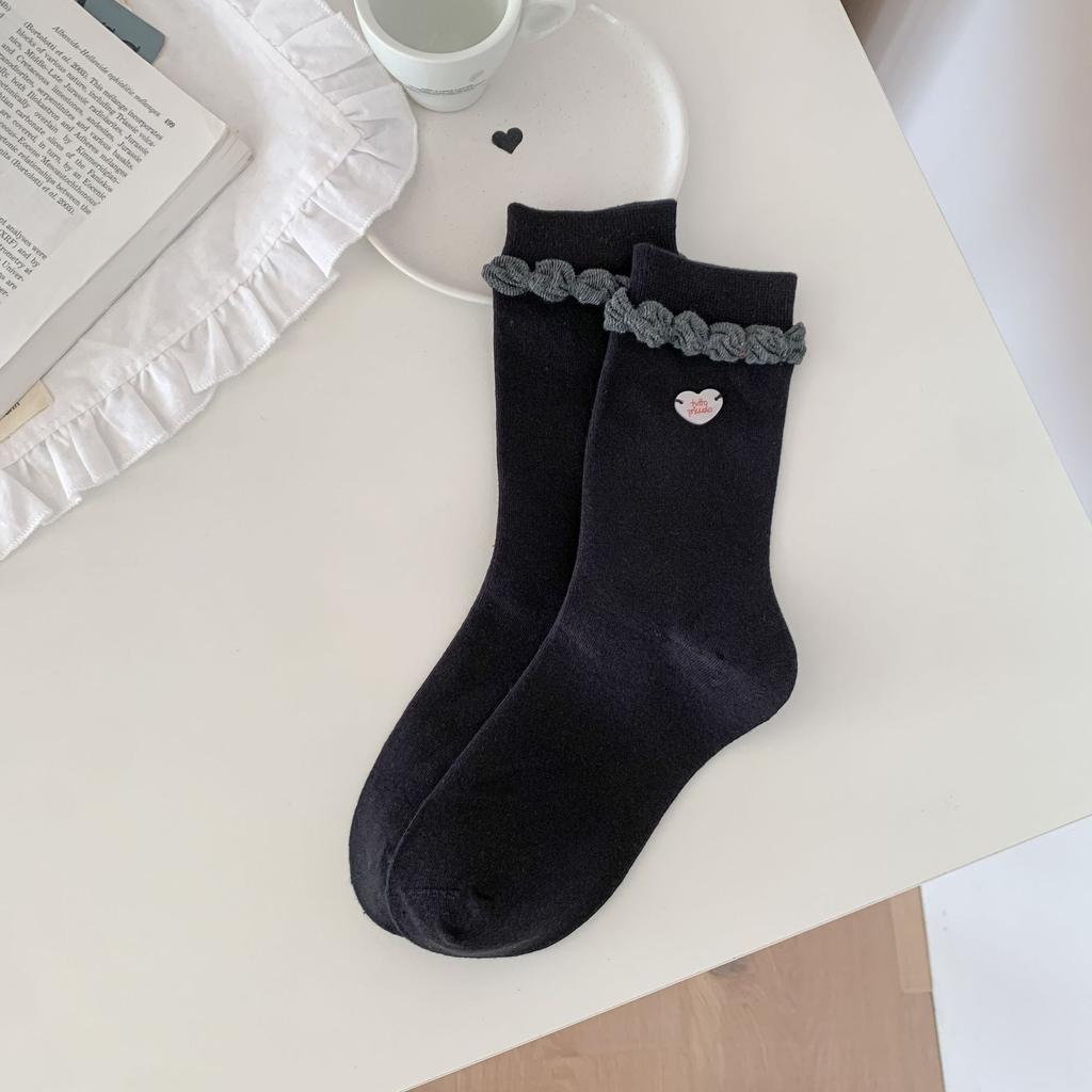 Ladies Spring and Autumn Love Button Accessories Embroidery Lace In Tube Socks