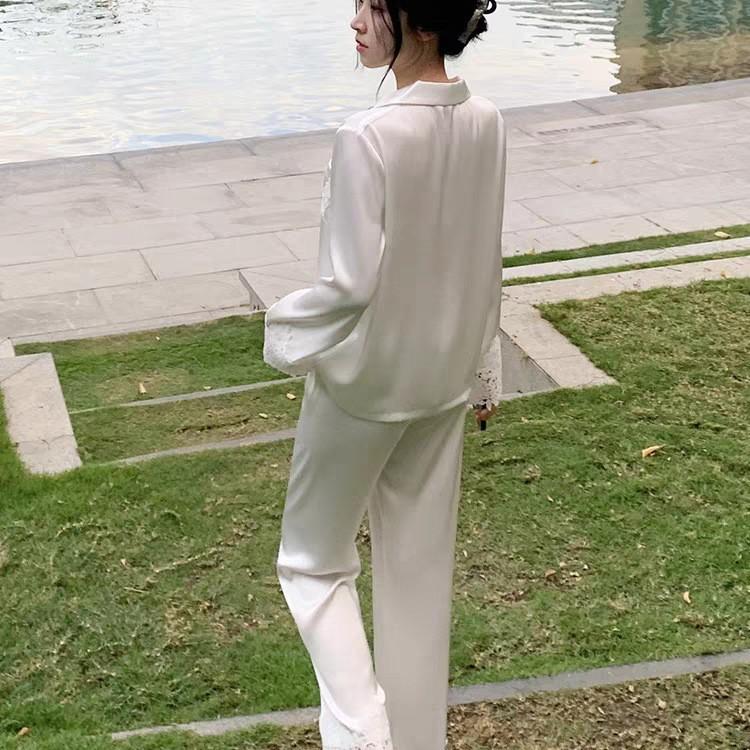 Pajamas Women's Ice Silk Long-sleeved Thin White Moonlight French Silk Lace Water-soluble Flower Loungewear Set Can Be Worn Outside