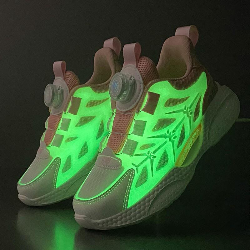 Youth Style Shoes Girls Running Shoes With Rotating Buckle Breathable Mesh Lightweight Athletic Sneakers Kids Outdoor Indoor Use