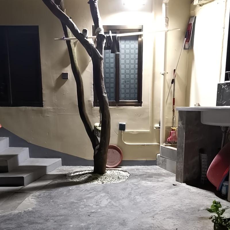 Powerful Solar Lights Outdoor Motion Sensor 3 Modes Light 72 LEDs Solar Lamp For Street, Remote Control Yard Light