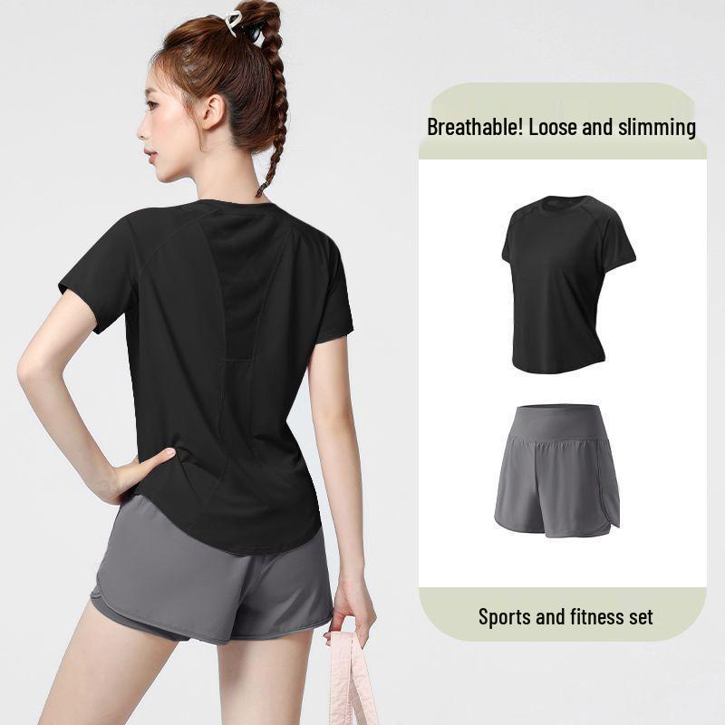 Plus Size Quick-Dry Loose Fit Yoga & Sports Suit: Elastic Short Sleeve T-Shirt & Shorts