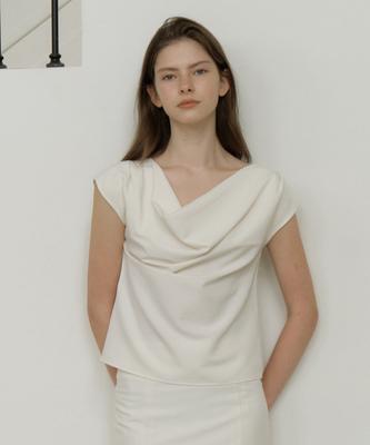 REORG Gir Drape Half Blouse Ivory