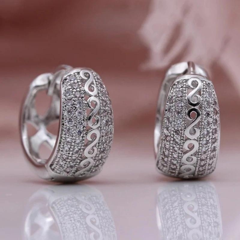 Romantic Hand Carved Hollowed Synthetic Zirconia Hoop Earrings for Women and Men's Exquisite Wedding Jewelry Accessories