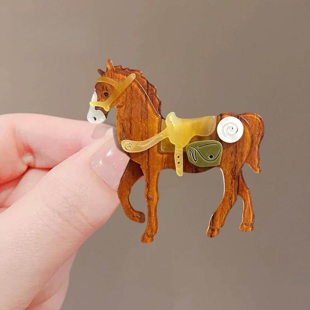 Creative Zodiac Horse Pins Personality Pony Badge Pin Animal Horse Brooches Men Suit Accessories