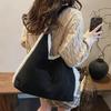 Winter Large-capacity Suede Shoulder Bag Women's 2025 New Commuter Underarm Bag Versatile Lamb Wool Tote Bag