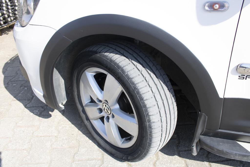 Satz Zierleisten und Radlaufverbreiterungen 1 Tür, kurzer Radstand für Volkswagen Caddy 2015-2020