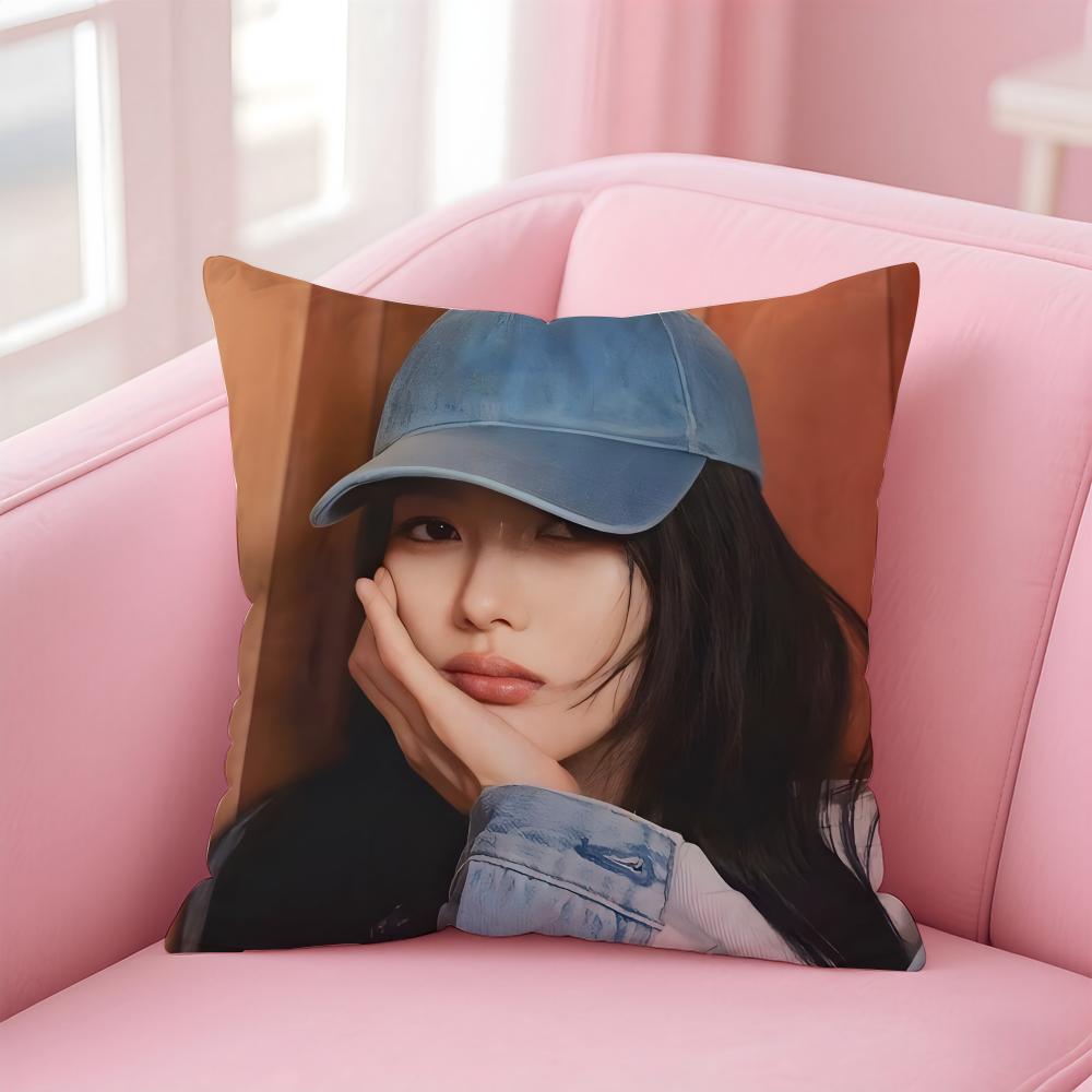 Hot Kpop Charming Korean Actor KKim Yoojung Cushion Cover Pillowcase Short Plush Invisible zipper Room Sofa Cushion Cover