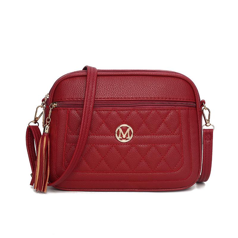 

Women s soft leather rhombus multi-layer diagonal straddle bag single shoulder high-end sense versatile large-capacity fringed messenger bag