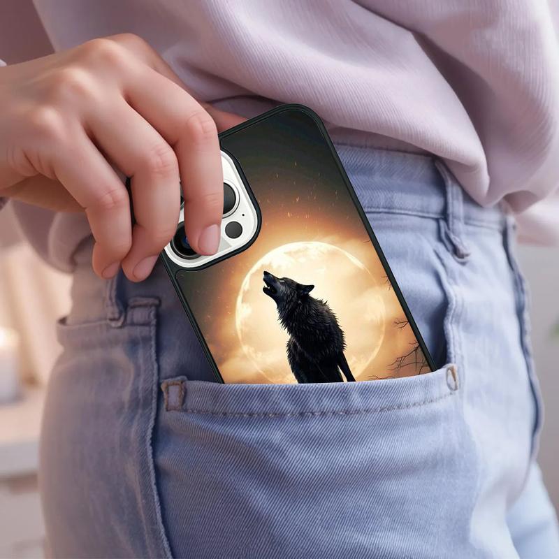 Moon Roaring Wolf Phone Case For iPhone 17 Air 15 16e 14 13 Pro Max Coque 12 11 Pro Max PLUS cover