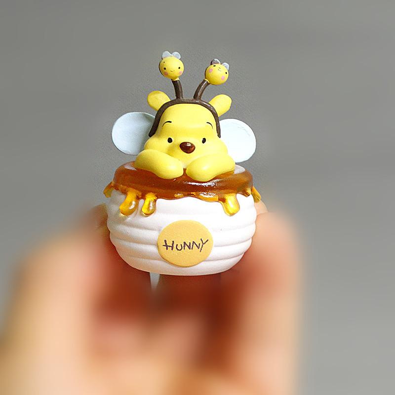 

Disney Animation Winnie The Pooh Action Figure Model Collectible Cartoon Doll Cake Tabletop Home Party DIY Decoration Gift Winnie the Pooh