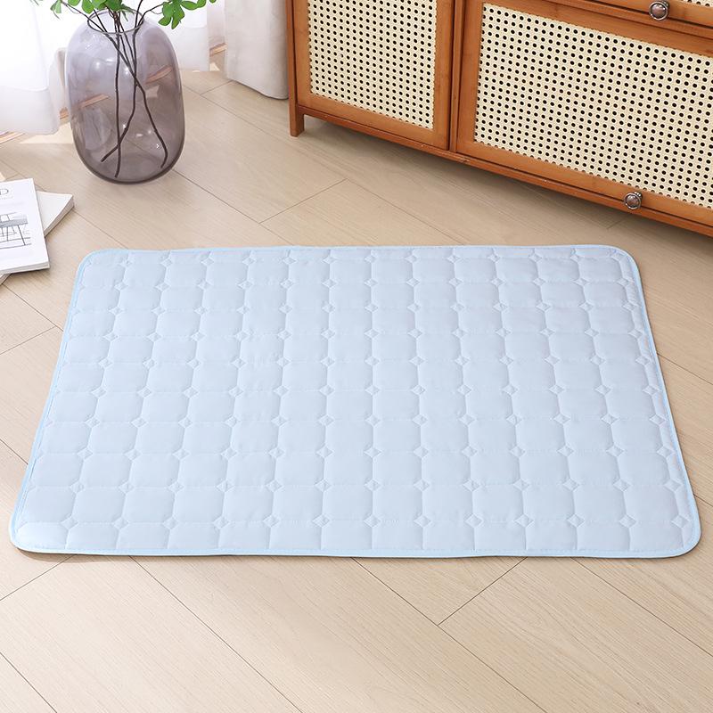 All-Season Cool-Insulating Pet Sleeping Mat for Dogs & Cats 40x30cm