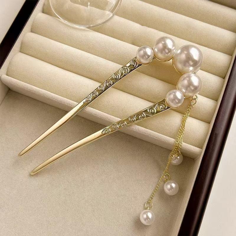 Agrafă de păr elegantă în formă de U cu magnolie: Coc high-end în stil chinezesc, accesoriu de păr pentru qipao.