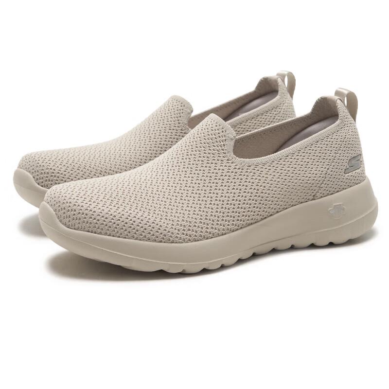 

Skechers Women s GO WALK JOY Walking Shoes