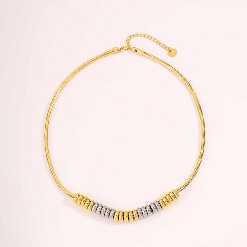 European and American Fashion Round Snake Beaded Titanium Steel Necklace Small Broken Gold Non-fading Sweater Chain Light Luxury High-end Jewelry