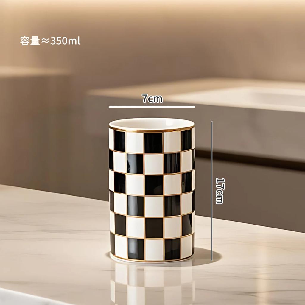 Creative Black and White Checkered Ceramic Lotion Bottle Toothbrush Holder Home Shampoo Refill Bottle Press-type Soap Dispenser